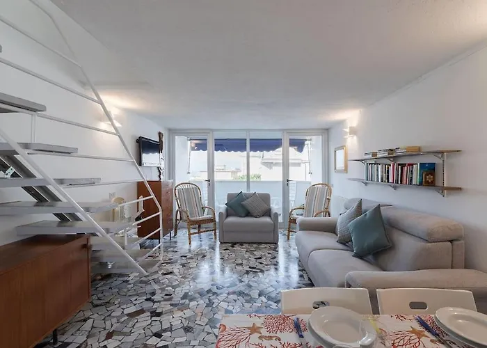 Διαμέρισμα Duca D'aosta - Il Soffio Del Mare Βιαρέτζιο